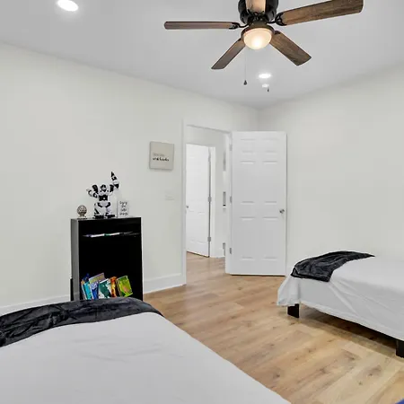 Charleston Cozy House Just Minutes From Downtown Villa